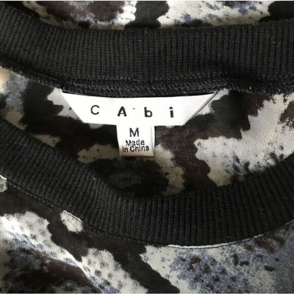 Cabi Snakeskin Sheer Pullover Dressed‎ Up Blouse Phyton #572 Size Medium - Picture 6 of 6